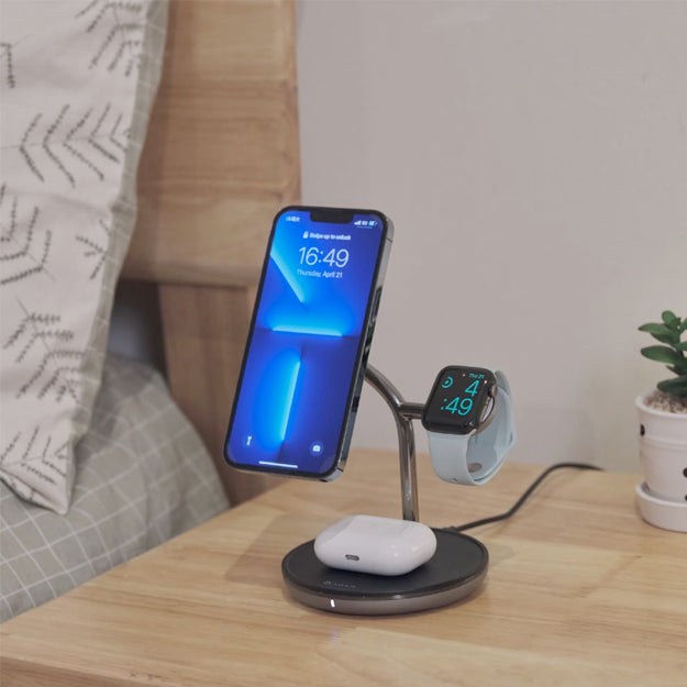 Adam Elements Omnia M3+ Magnetic 3-in-1 Wireless Charging Station - Black